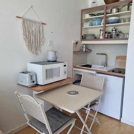 Studio, Balcon Et Acces Direct Page Dinard Esterno foto